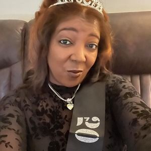 Meet your Posher, Lashawn